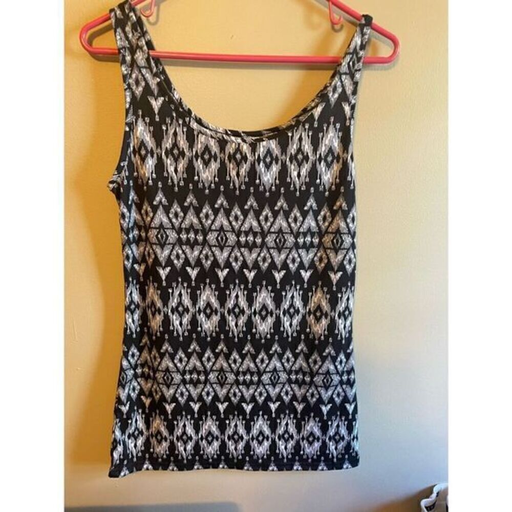 BKE Women’s Tank Top (SZ L)